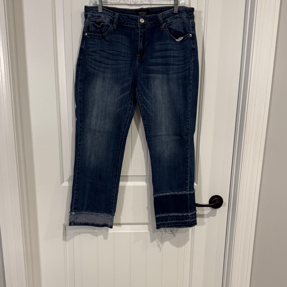 Judy Blue Dark Wash Cropped Jeans